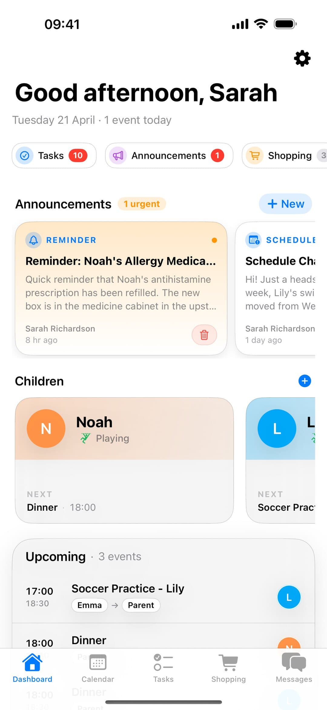 AuPairSync dashboard in the iPhone app: open tasks, announcements, the children and today's schedule